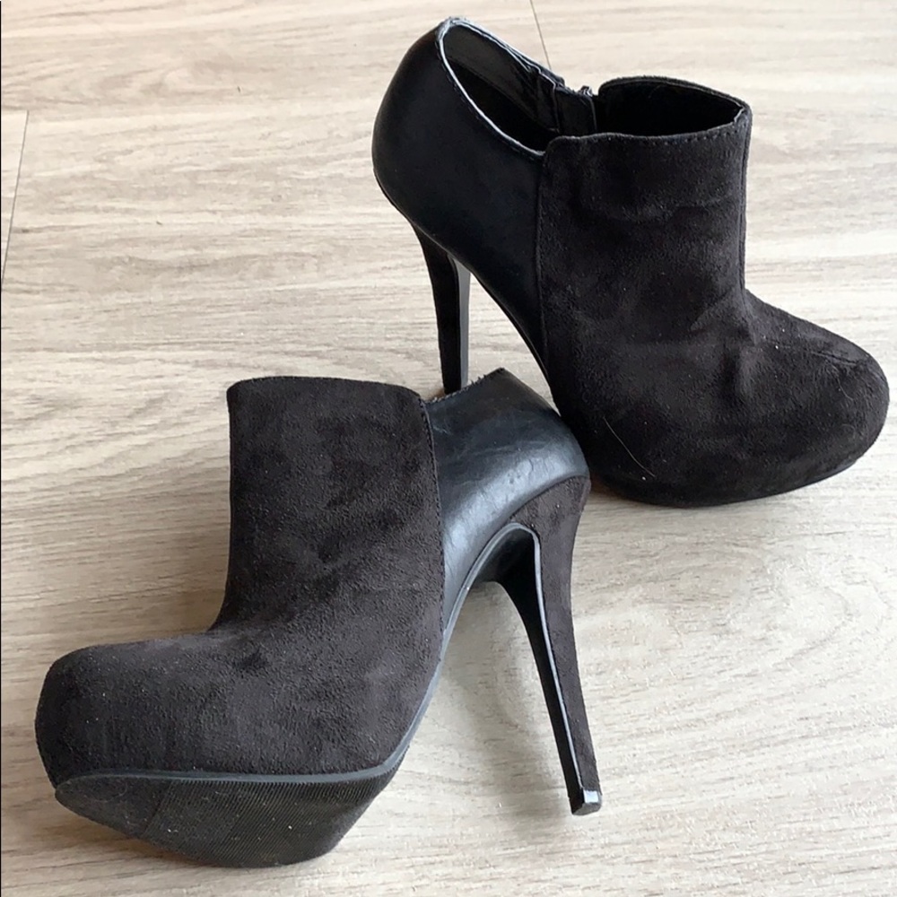 Black short bootie heels